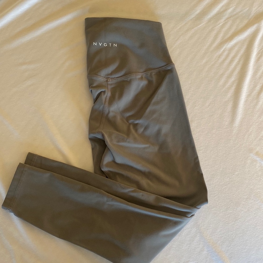 Gray NVGTN leggings